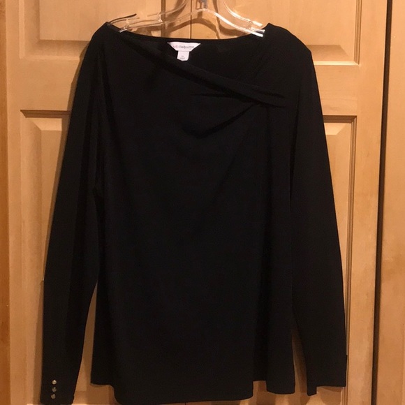 Liz Claiborne Tops - New Liz Claiborne Knit Black top